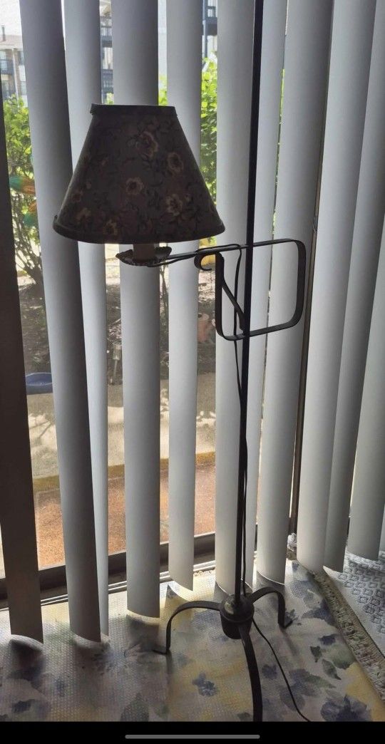 ANTIQUE CAST IRON FLOOR LAMP SWIVEL BASE AND ADJUSTABLE BRIDGE ARM SWING