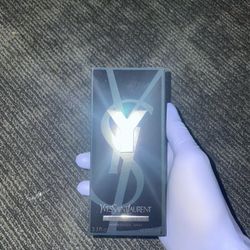 Yves Saint Laurent  Eau de Parfum