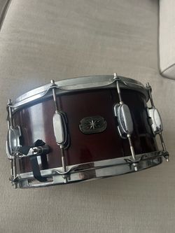 TAMA Maple Snare Drum 14 x 6.5 in.