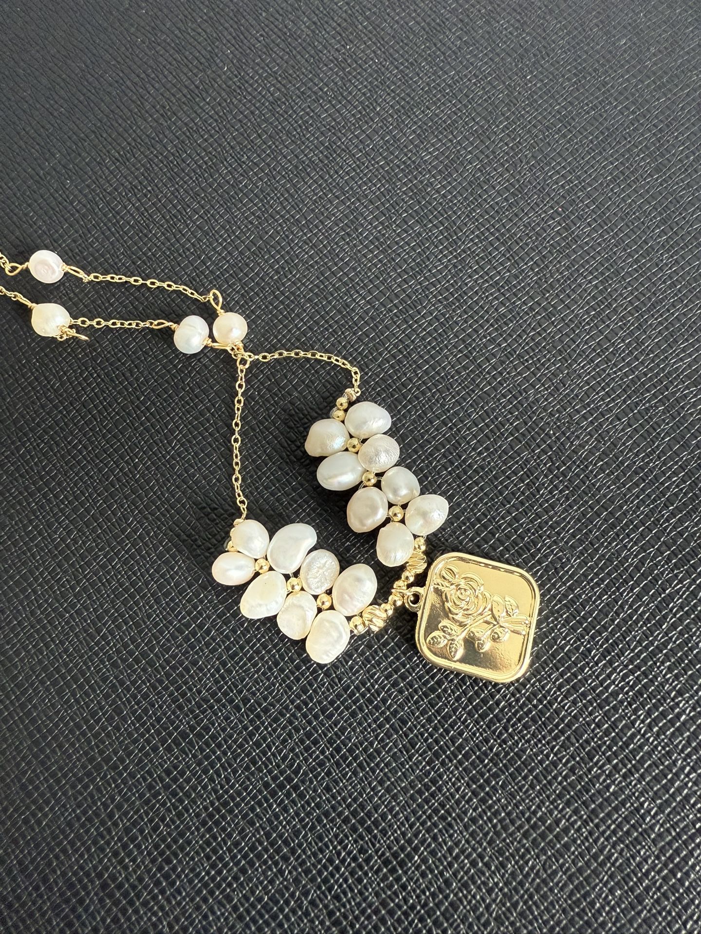 Golden Bloom Pearl Necklace