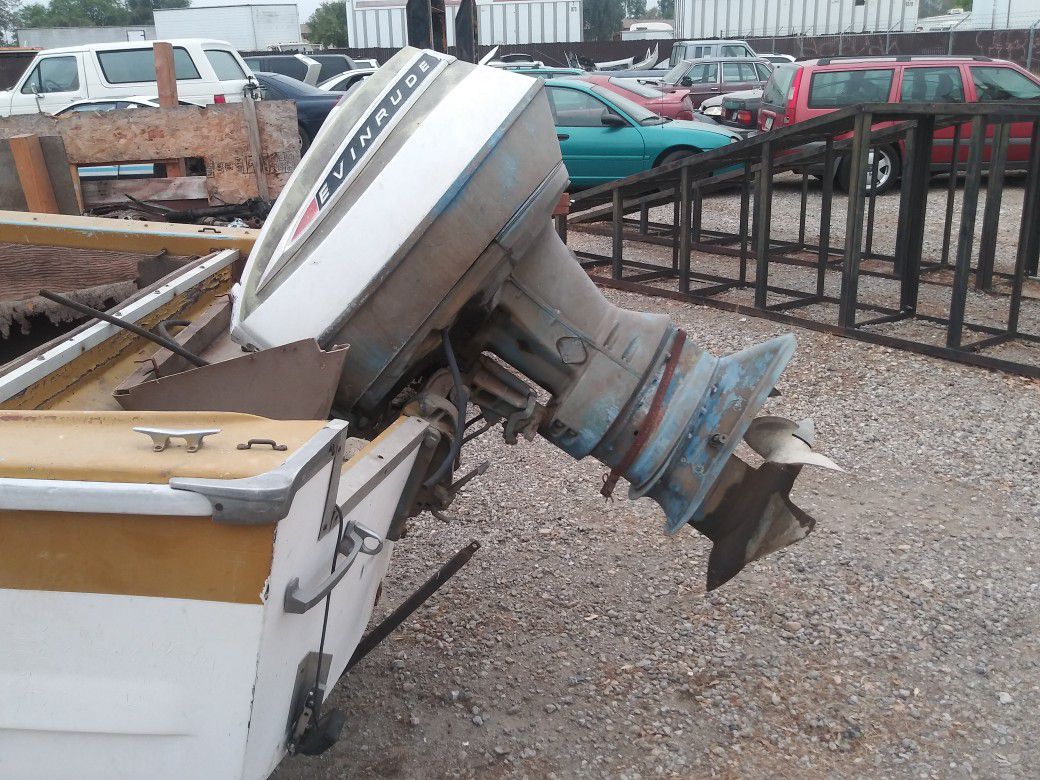 $200 NOW 1960's Evinrude Starflite 90s outboard boat