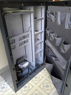 Big used but new KODIAK combo safe 800 come pick up in post falls