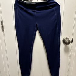 Patagonia Womens capilene midweight baselayer medium in Blue