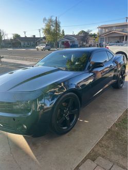Chevrolet Camaro navy blue Coupe