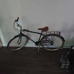 Clean Navy Blue And Brown Breezer Downtown 3 