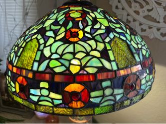 Tiffany Like Large glass dome Table Lamp