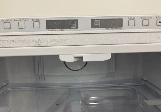 Samsung Refrigerator ❄️ rf18hfenbww DGB