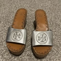 Awesome Tory Burch Wood Wedge Slides Size 9