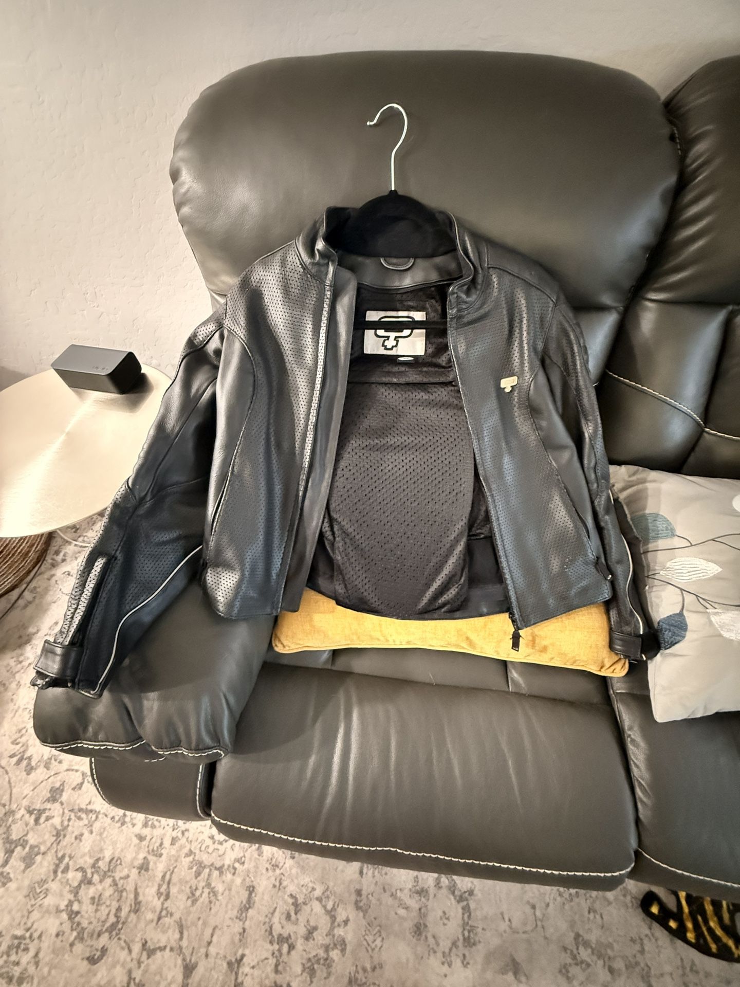 AXO Women Motorcycle Leather Armor Jacket