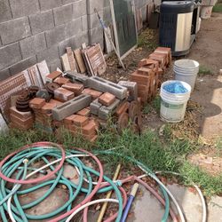 Free Bricks 