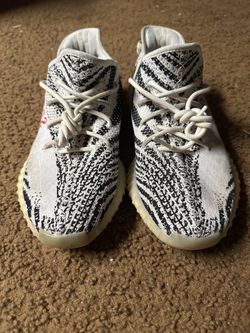 Yeezy Boost 350 V2 Zebra