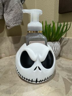 Jack Skellington Soap Dispenser Holder