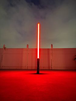 Disney Lightsaber - Savi’s Workshop Handbulit