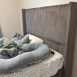 King Tall Bed Frame Practically New 