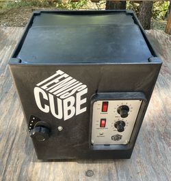 Tennis ball machine (cube)