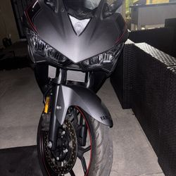 2015 Yamaha YZF R3 
