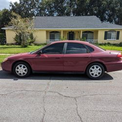 2006 Ford Taurus