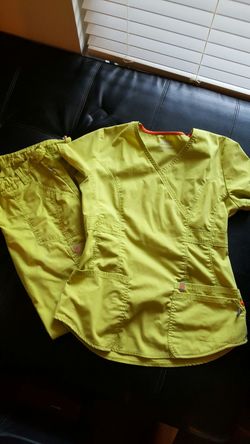 Small scrubs cotton scrub set