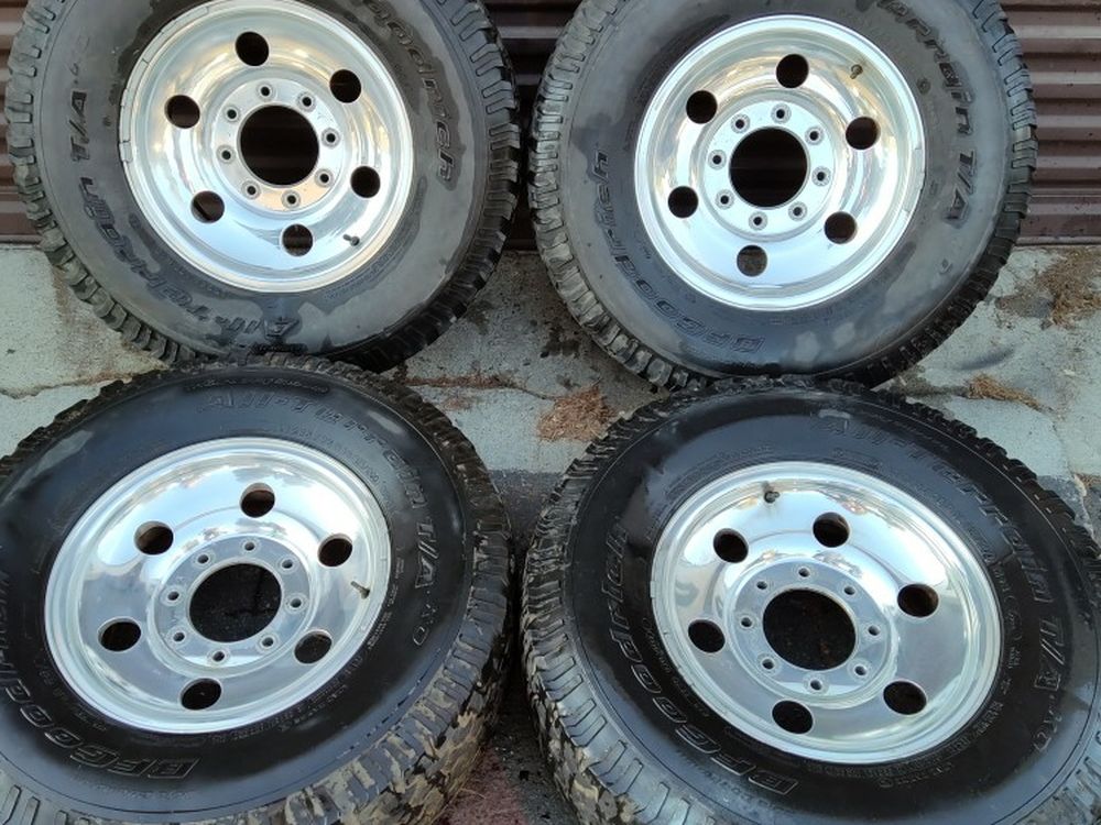 Ford f250 or excursion 16 inch Aluminum wheels. 8 on 170mm