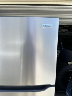 Frigidaire  $600.00