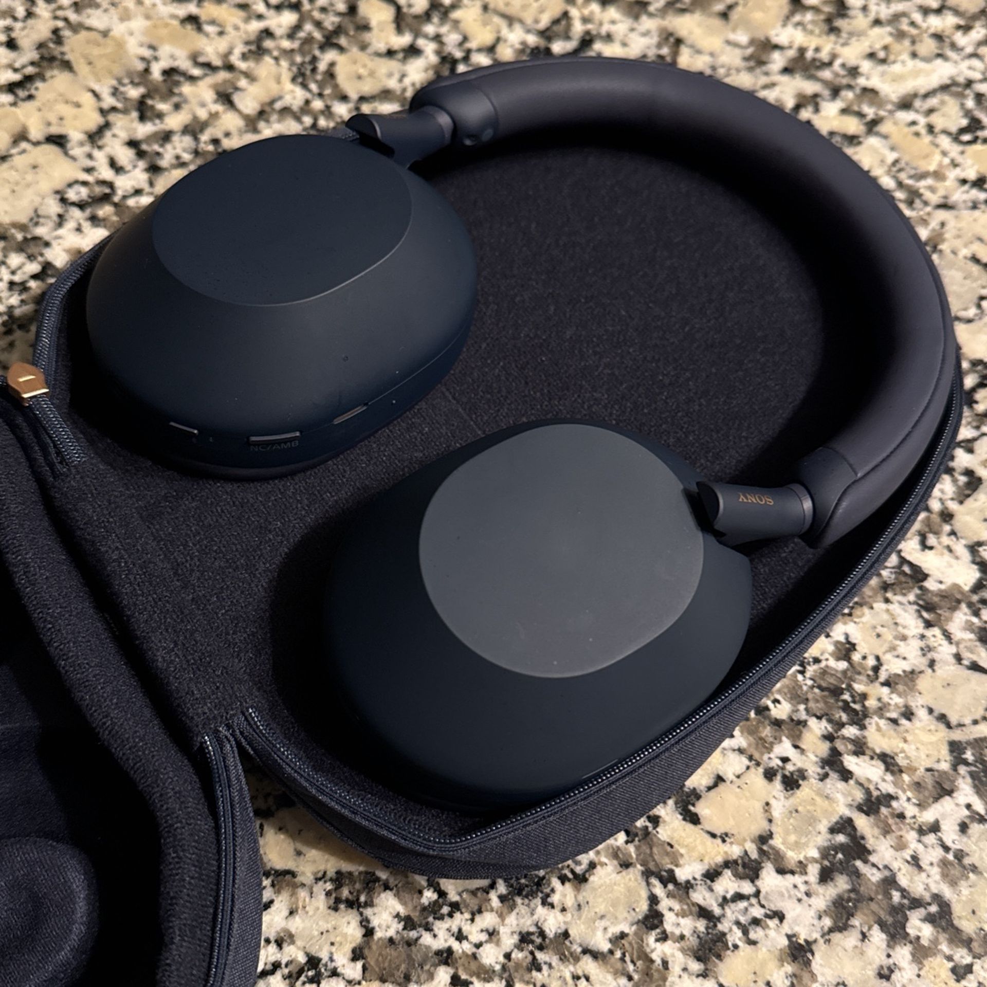 Sony WH1000XM5