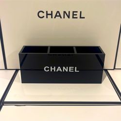 Chanel Brush Organizer New 