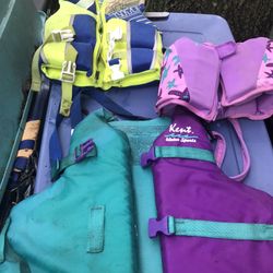 Toddlers Lifevest See All Pictures Only $15 Each Firm