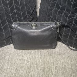 Coach Turlock Wristlet