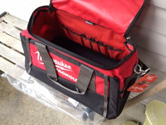 Milwaukee 20 in. PACKOUT Tool Bag/Tote.  Brand NEW.  NUEVO.