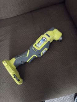 OSCILLATING MULTI TOOL.   18V