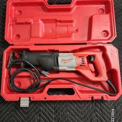 Milwaukee Corded Reciprocating Saw 