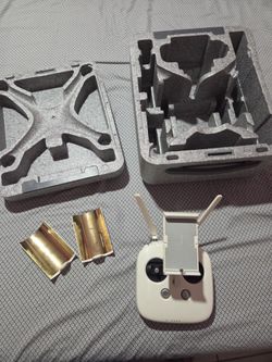  Dji Phantom 4 Controller And Box