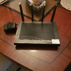 Netgear Nighthawk X4 Model C7500 Dual Band Modem/Router