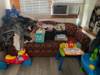 Free Red couch good condition