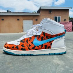 NIKE SB DUNKS