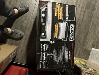 Panini press brand new double 220, Electric