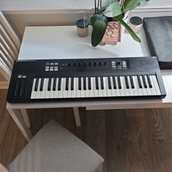 Komplete Kontrol S49