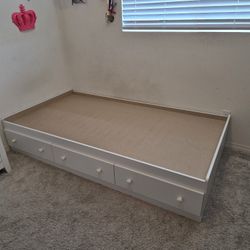 Twin Beds With Drawers 