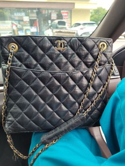 Auth Vintage 1990s Channel bag lambskin