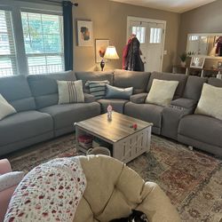 Member’s Mark Lowell 3-Piece Powered Sectional 