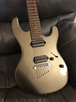 Dean 2002 7 string guitar