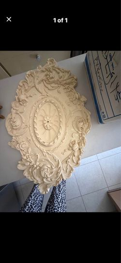 Beverly Hills Moving sale