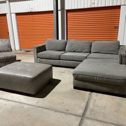 Sectional Set 