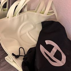LIKE NEW TELFAR BAG
