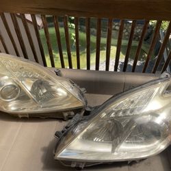 headlights 