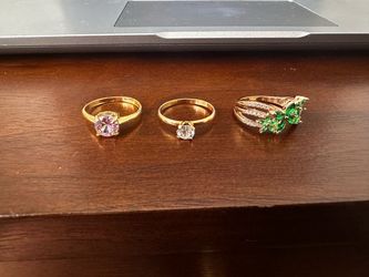 Set of rings