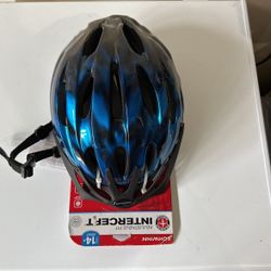 New never Used Helmet Size: 14+