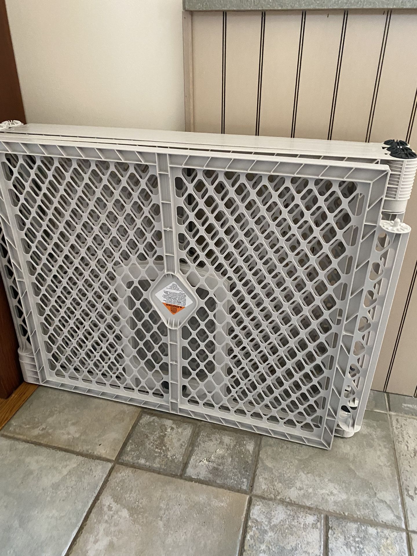 Doggy play pen- gray plastic