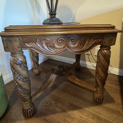 Coffee and side table