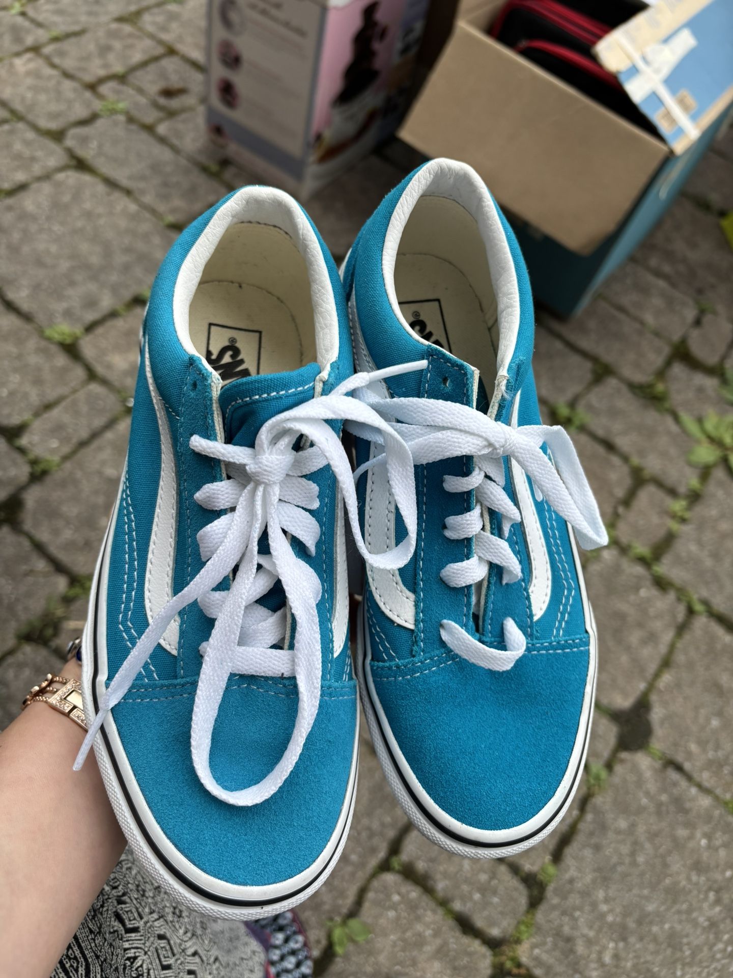New Youth Vans